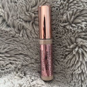 Revolution - Super Size Conceal & Define (Shade: C1)